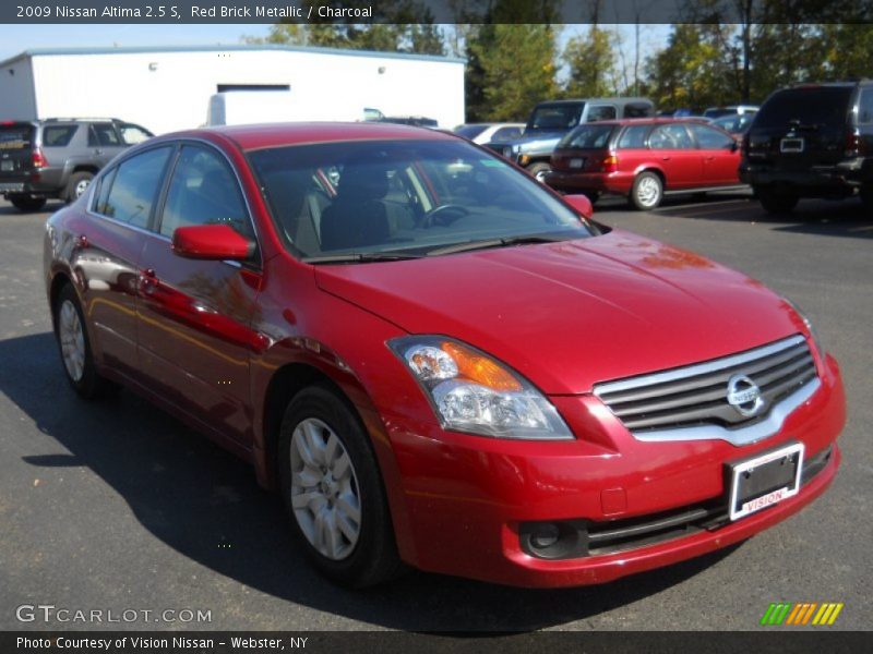 Red Brick Metallic / Charcoal 2009 Nissan Altima 2.5 S