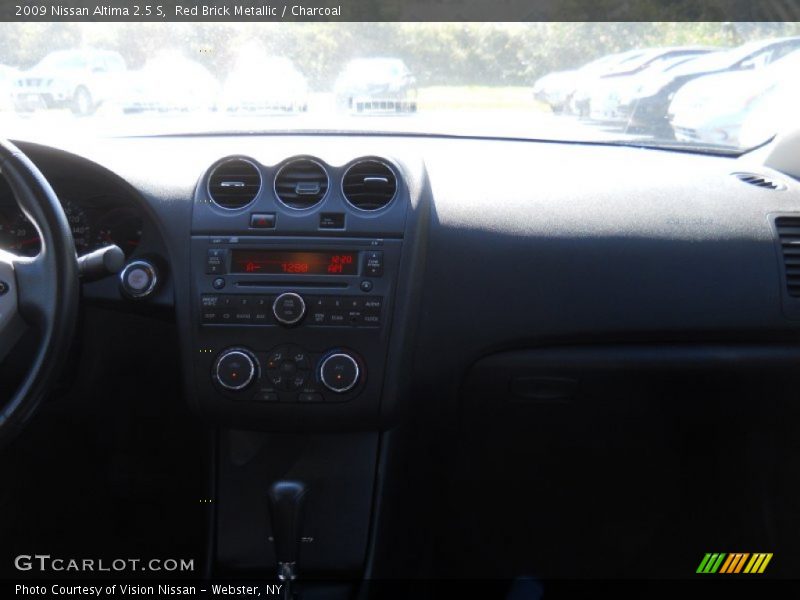 Red Brick Metallic / Charcoal 2009 Nissan Altima 2.5 S