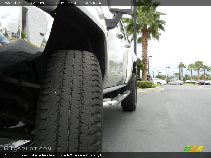 Limited Ultra Silver Metallic / Ebony Black 2008 Hummer H3 X