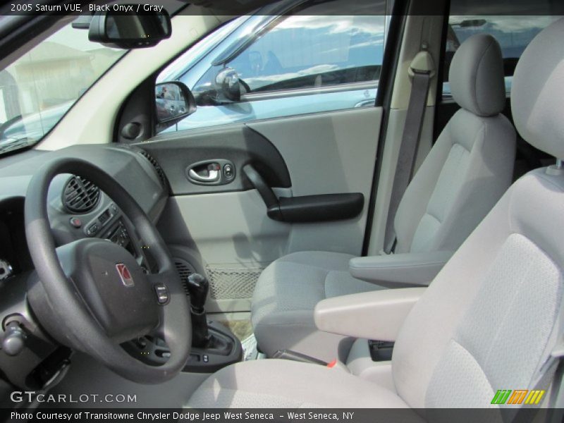 Black Onyx / Gray 2005 Saturn VUE