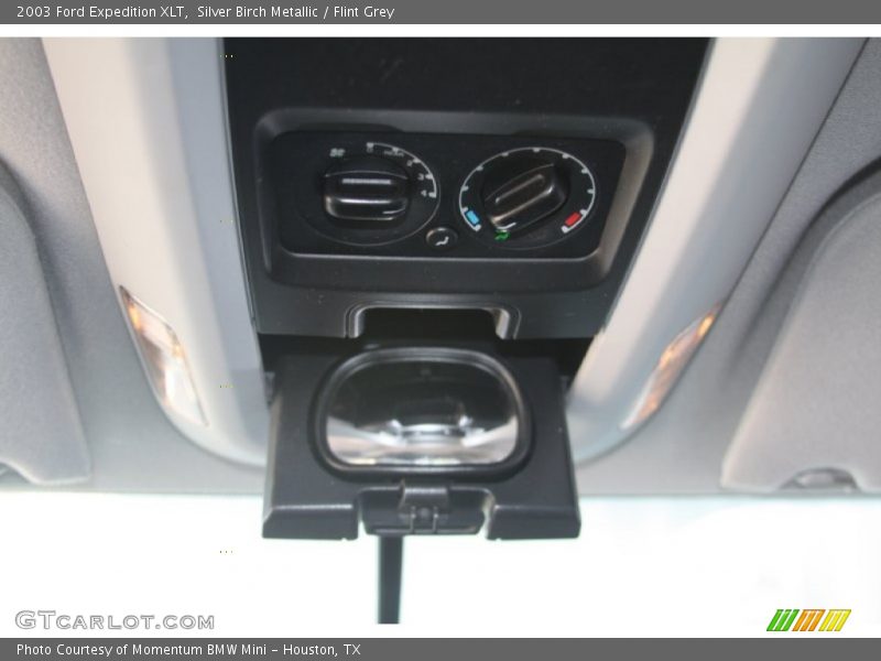 Silver Birch Metallic / Flint Grey 2003 Ford Expedition XLT