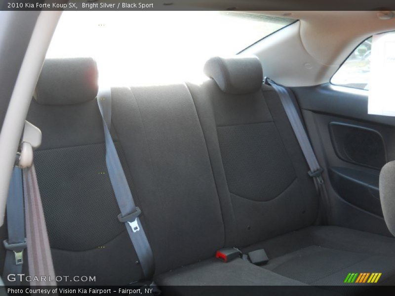 Bright Silver / Black Sport 2010 Kia Forte Koup SX