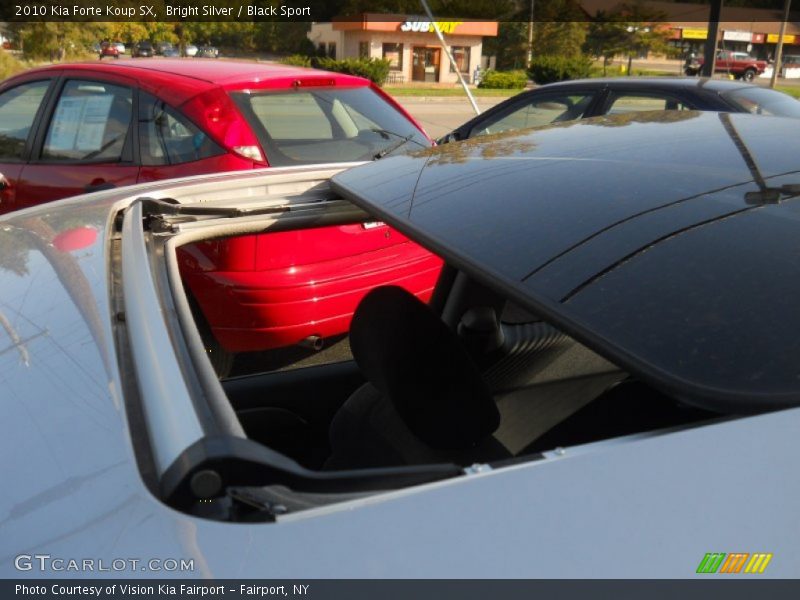 Bright Silver / Black Sport 2010 Kia Forte Koup SX