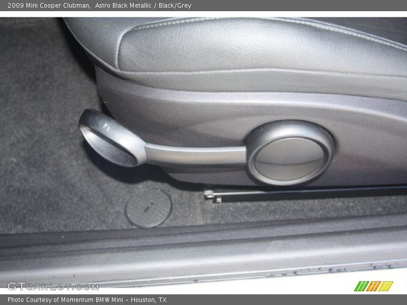 Astro Black Metallic / Black/Grey 2009 Mini Cooper Clubman