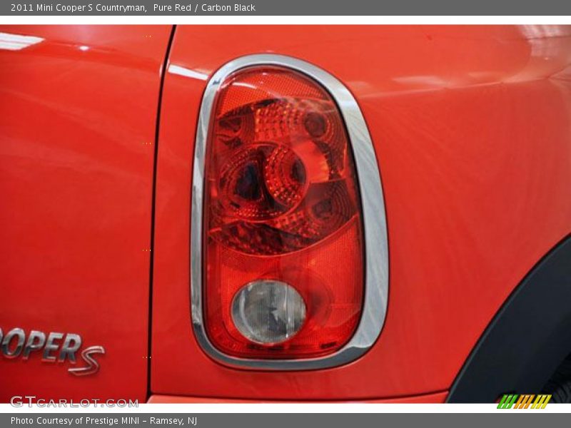Pure Red / Carbon Black 2011 Mini Cooper S Countryman