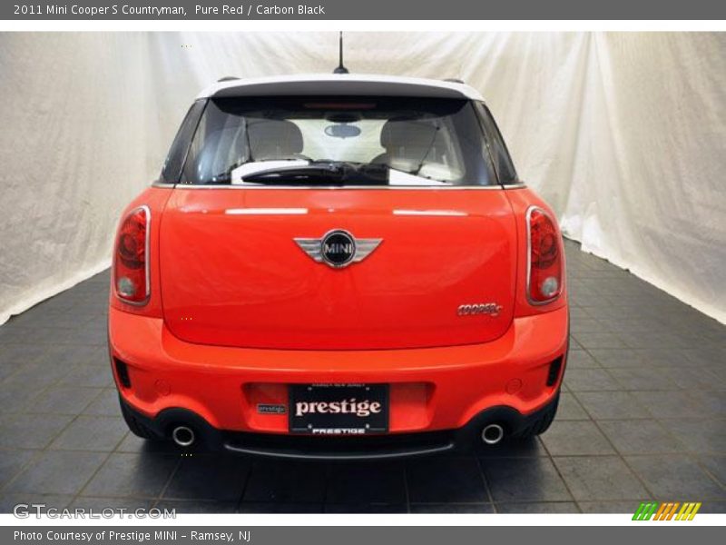 Pure Red / Carbon Black 2011 Mini Cooper S Countryman