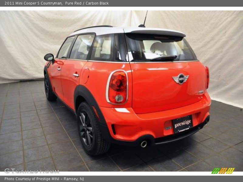 Pure Red / Carbon Black 2011 Mini Cooper S Countryman