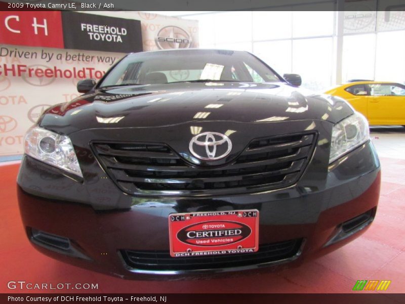 Black / Ash 2009 Toyota Camry LE