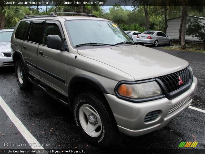 Front 3/4 View of 2000 Montero Sport LS 4x4