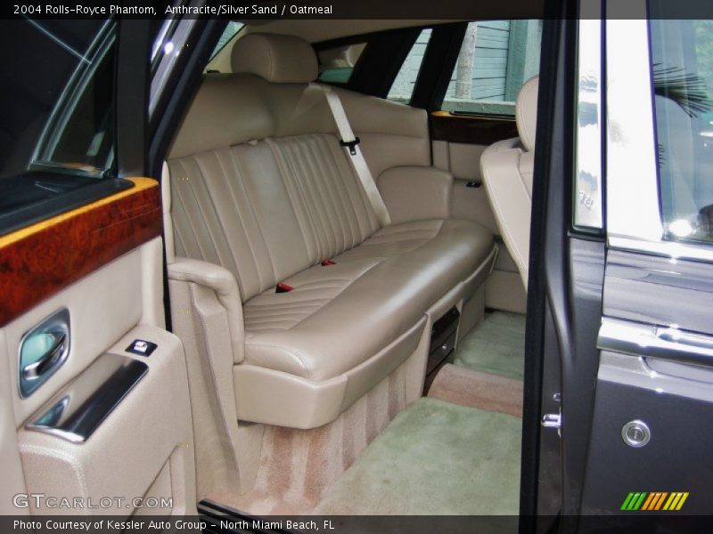  2004 Phantom  Oatmeal Interior