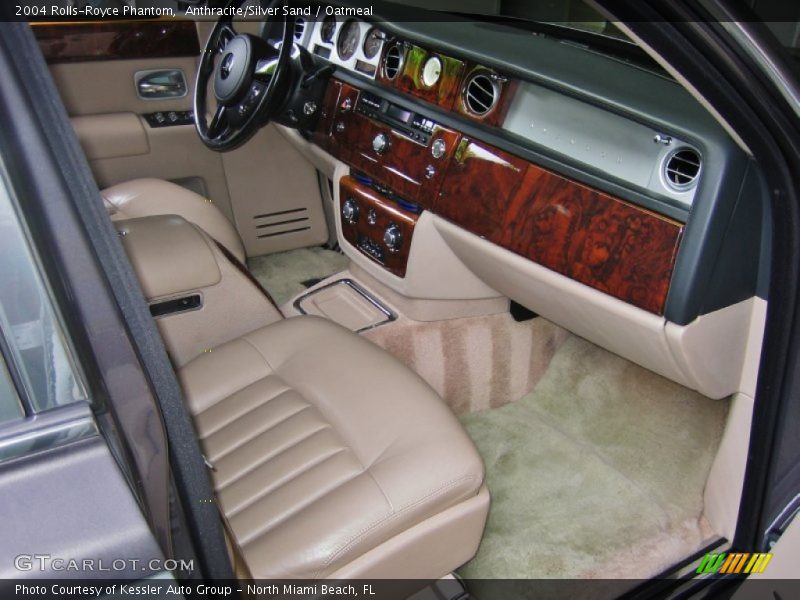Dashboard of 2004 Phantom 