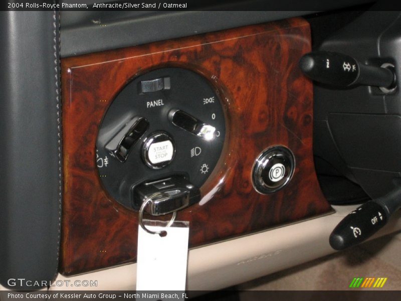 Controls of 2004 Phantom 