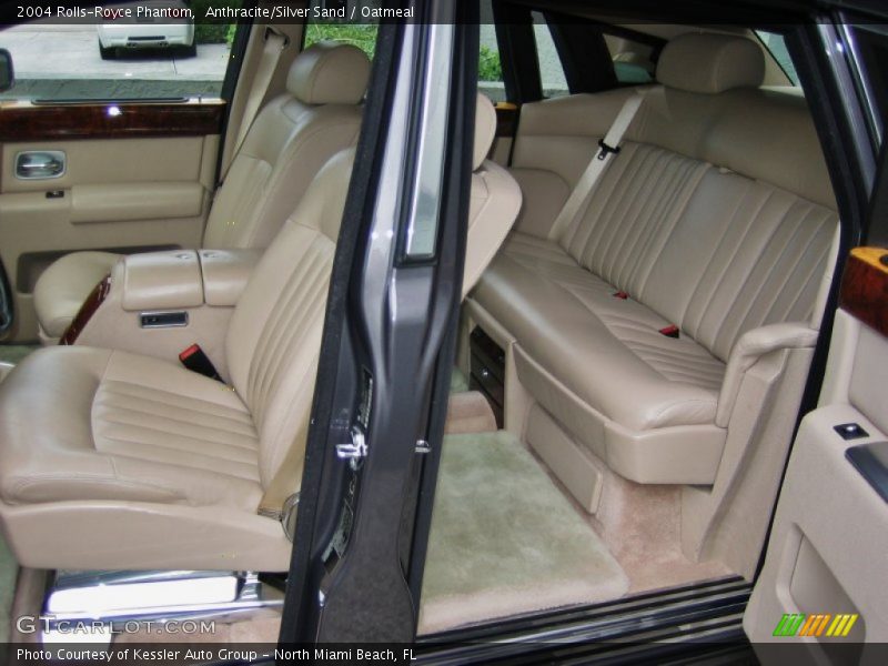  2004 Phantom  Oatmeal Interior