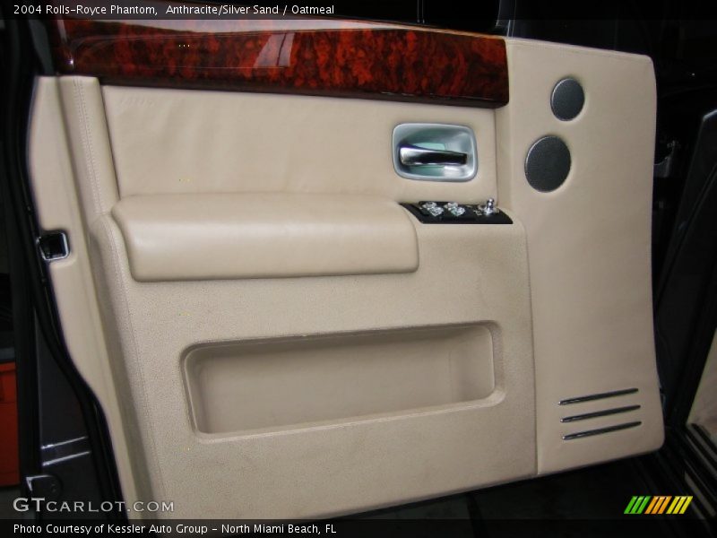 Door Panel of 2004 Phantom 