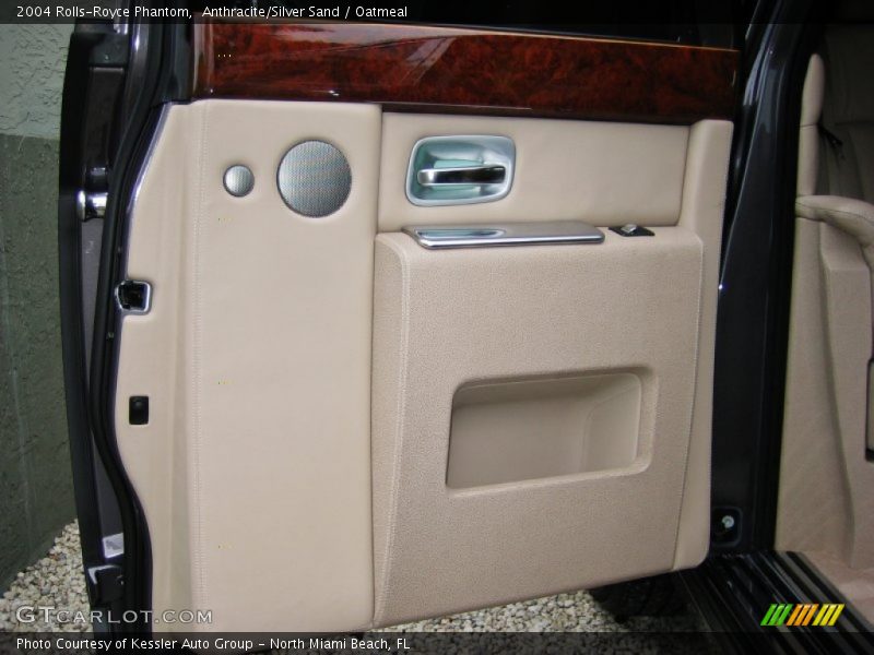 Door Panel of 2004 Phantom 
