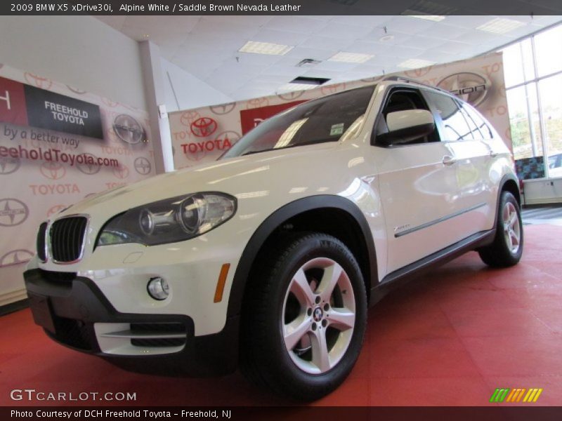 Alpine White / Saddle Brown Nevada Leather 2009 BMW X5 xDrive30i