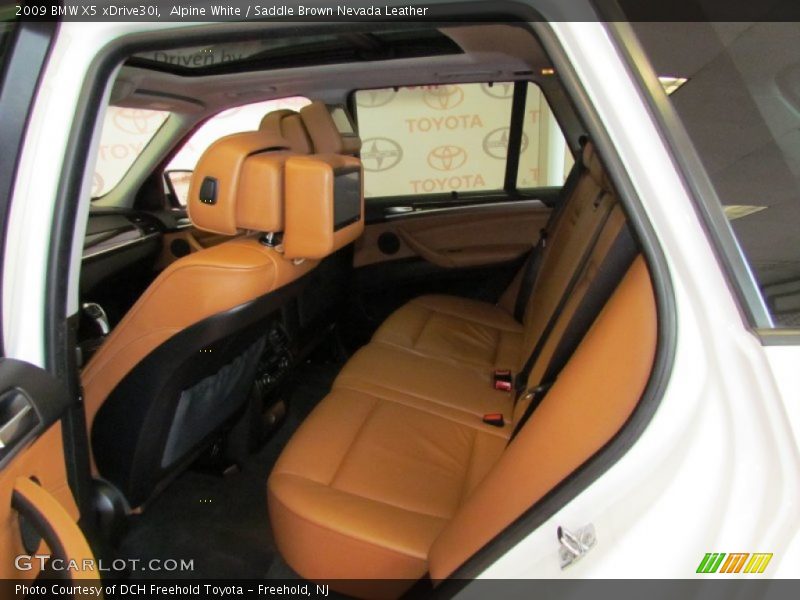 Alpine White / Saddle Brown Nevada Leather 2009 BMW X5 xDrive30i