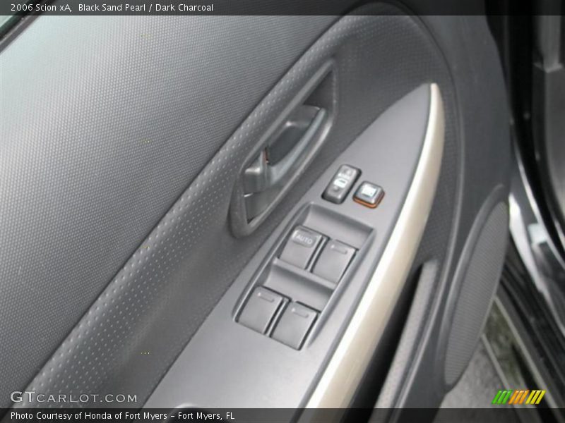 Black Sand Pearl / Dark Charcoal 2006 Scion xA