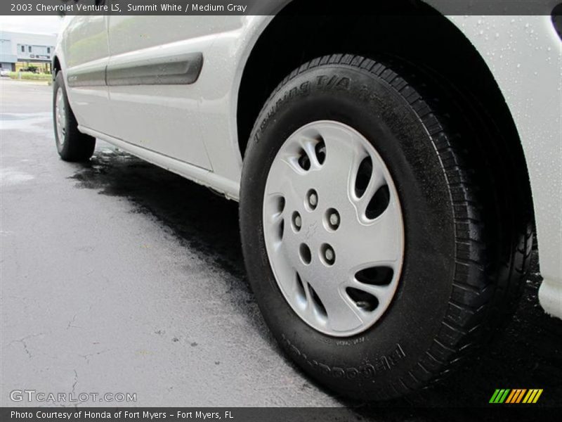Summit White / Medium Gray 2003 Chevrolet Venture LS