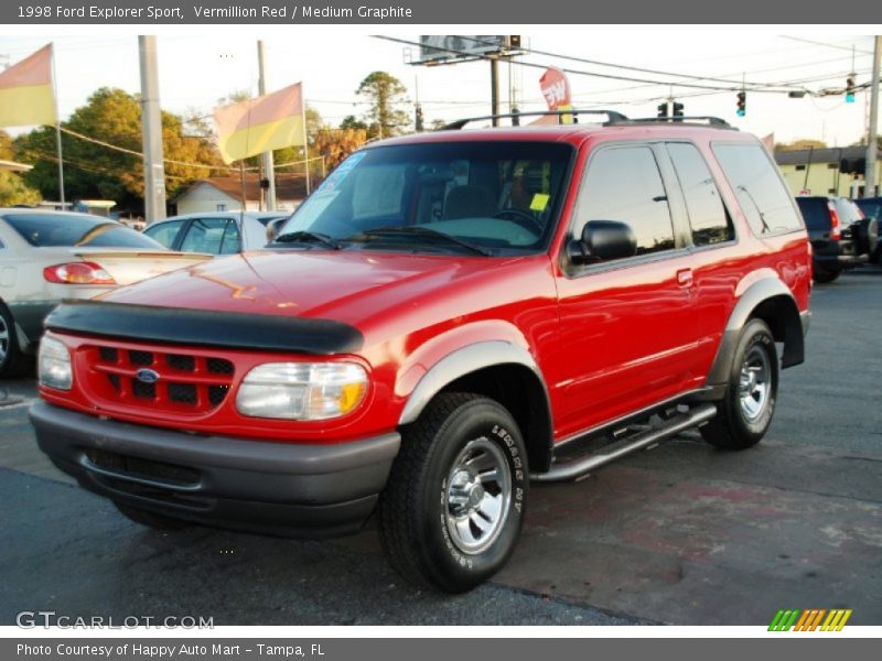 Front 3/4 View of 1998 Explorer Sport