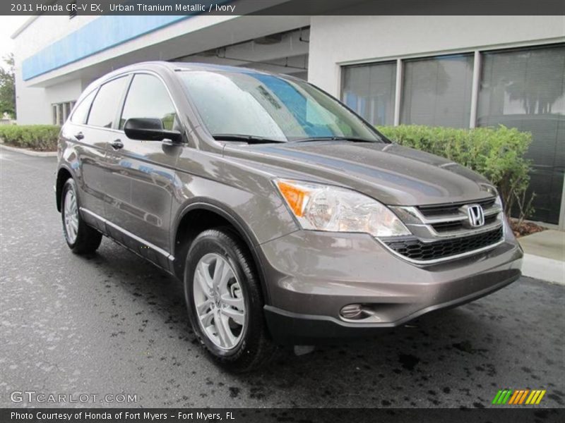 Urban Titanium Metallic / Ivory 2011 Honda CR-V EX