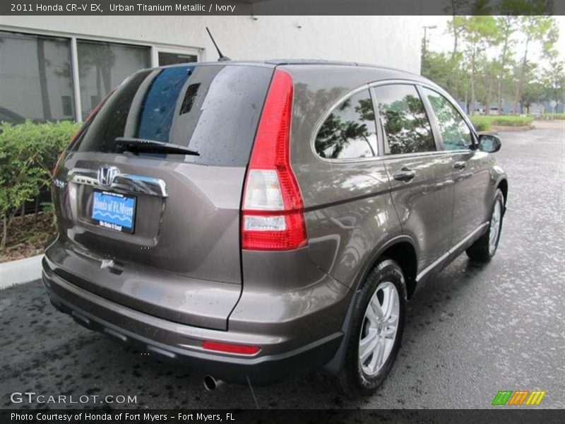 Urban Titanium Metallic / Ivory 2011 Honda CR-V EX