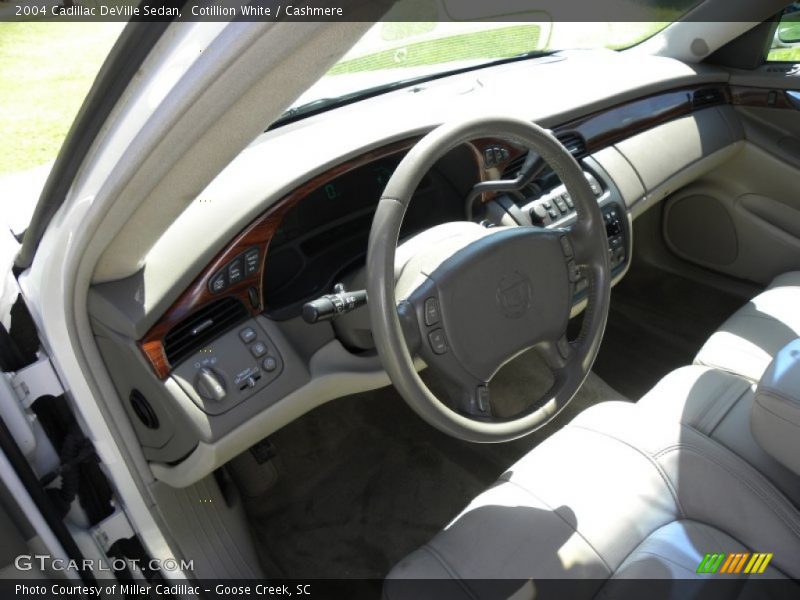 Cotillion White / Cashmere 2004 Cadillac DeVille Sedan