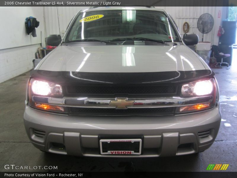 Silverstone Metallic / Light Gray 2006 Chevrolet TrailBlazer LS 4x4