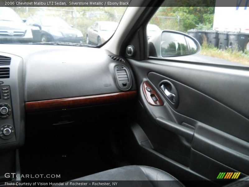 Silverstone Metallic / Ebony Black 2006 Chevrolet Malibu LTZ Sedan