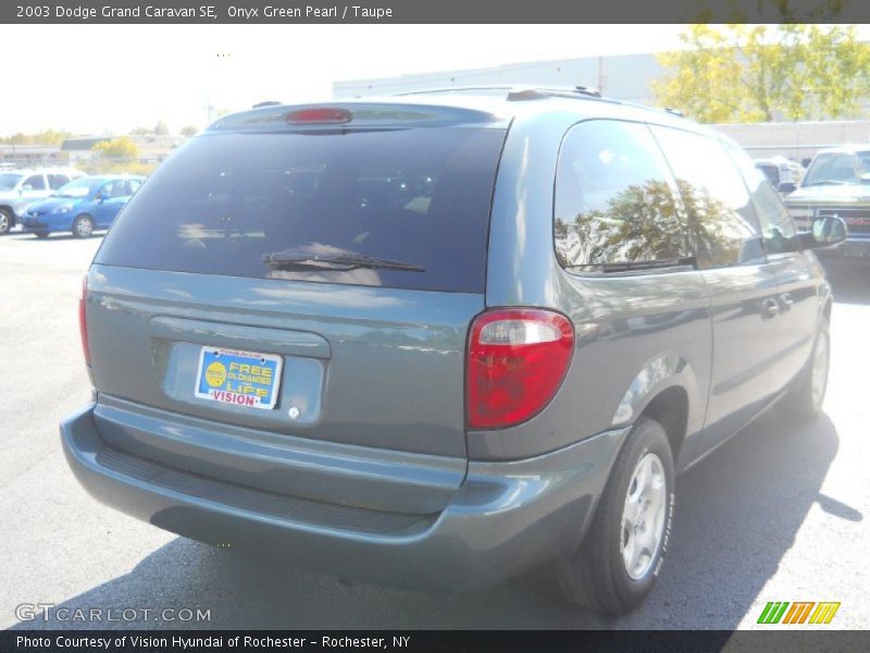 Onyx Green Pearl / Taupe 2003 Dodge Grand Caravan SE