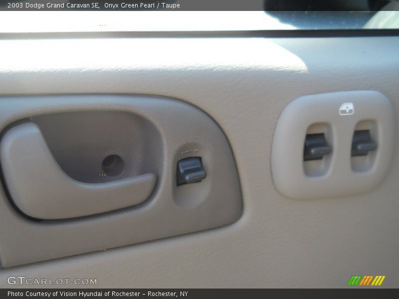 Onyx Green Pearl / Taupe 2003 Dodge Grand Caravan SE