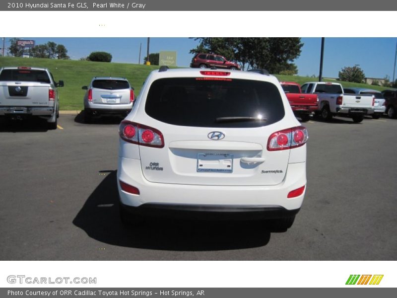 Pearl White / Gray 2010 Hyundai Santa Fe GLS