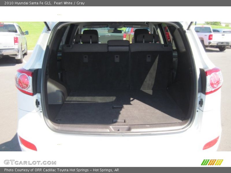 Pearl White / Gray 2010 Hyundai Santa Fe GLS