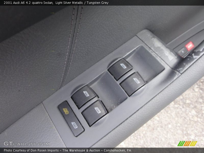 Controls of 2001 A6 4.2 quattro Sedan