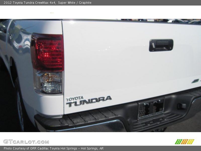 Super White / Graphite 2012 Toyota Tundra CrewMax 4x4