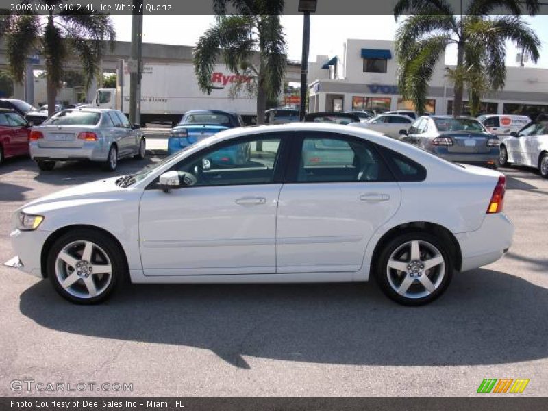 Ice White / Quartz 2008 Volvo S40 2.4i