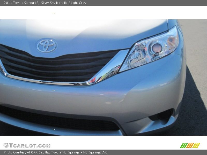 Silver Sky Metallic / Light Gray 2011 Toyota Sienna LE