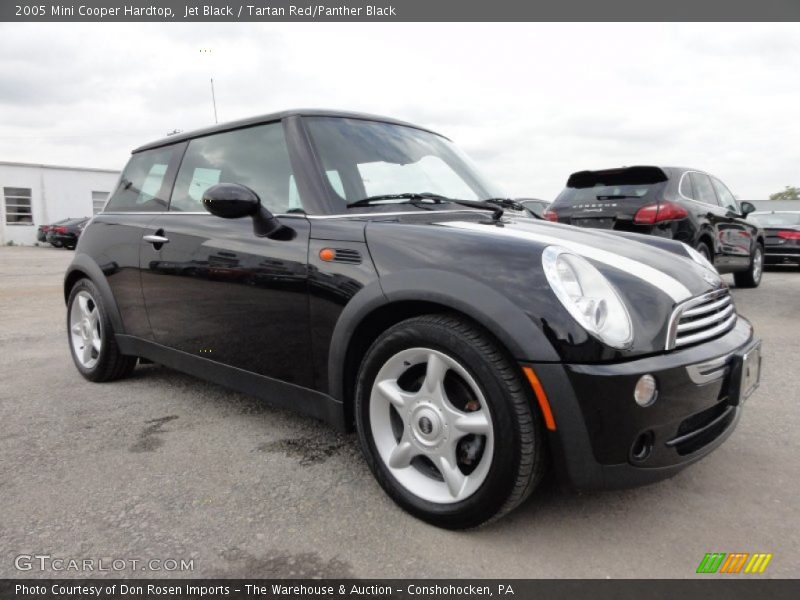 Jet Black / Tartan Red/Panther Black 2005 Mini Cooper Hardtop