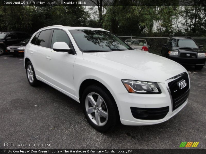 Front 3/4 View of 2009 Q5 3.2 Premium quattro