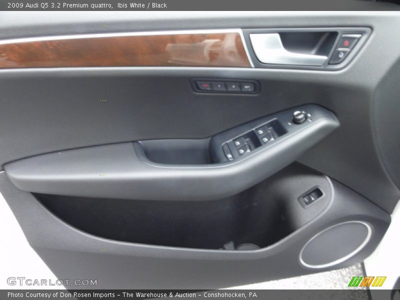 Door Panel of 2009 Q5 3.2 Premium quattro