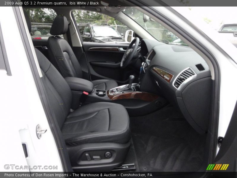  2009 Q5 3.2 Premium quattro Black Interior