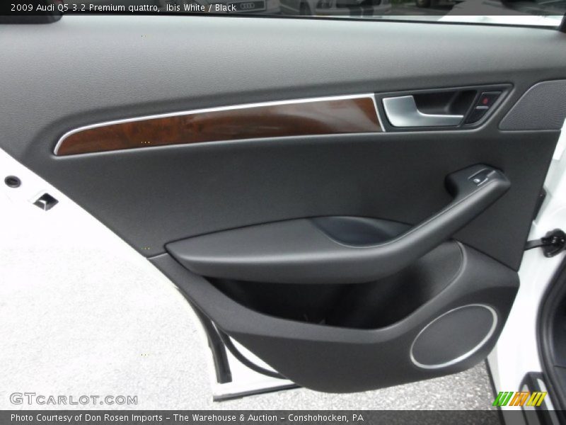 Door Panel of 2009 Q5 3.2 Premium quattro