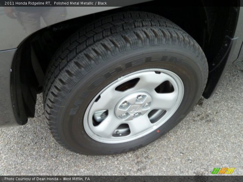 Polished Metal Metallic / Black 2011 Honda Ridgeline RT