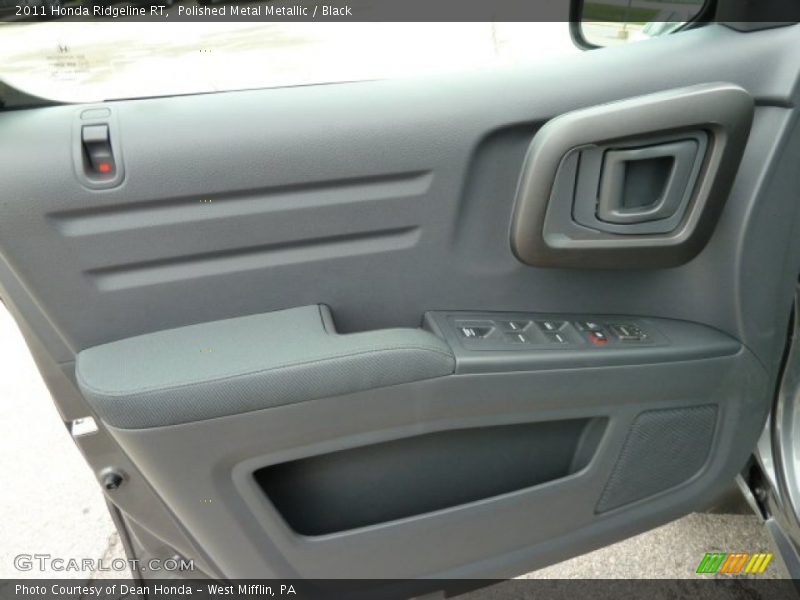 Polished Metal Metallic / Black 2011 Honda Ridgeline RT
