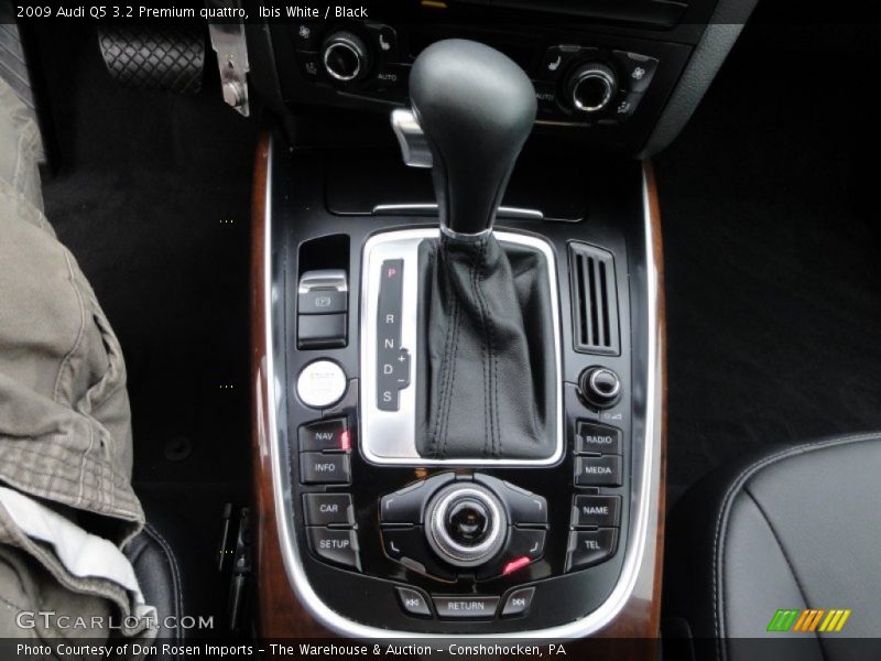  2009 Q5 3.2 Premium quattro 6 Speed Tiptronic Automatic Shifter