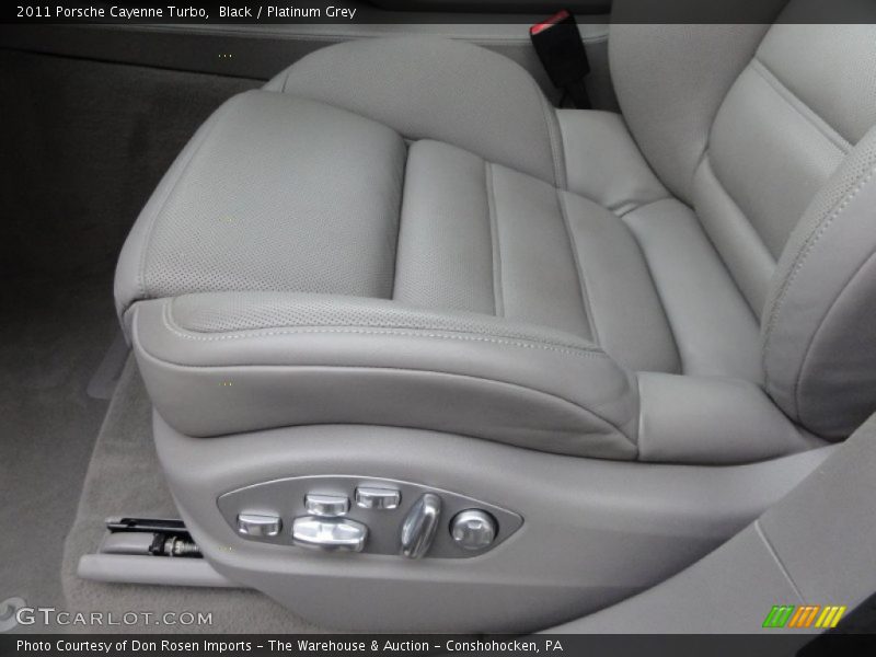 Black / Platinum Grey 2011 Porsche Cayenne Turbo