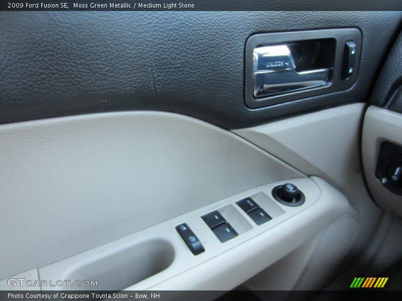 Moss Green Metallic / Medium Light Stone 2009 Ford Fusion SE