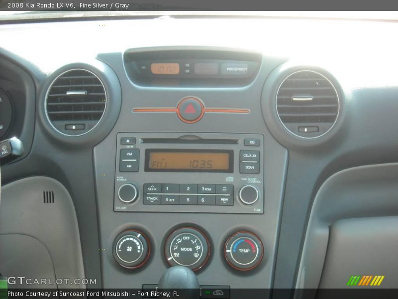Fine Silver / Gray 2008 Kia Rondo LX V6