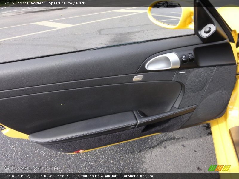 Door Panel of 2006 Boxster S