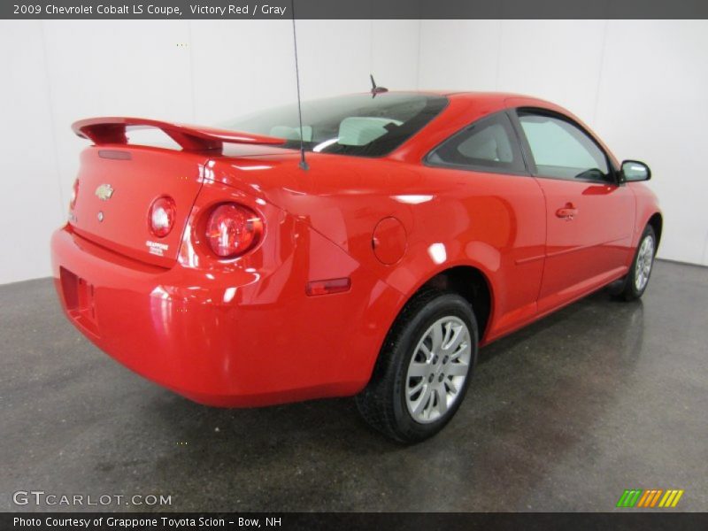 Victory Red / Gray 2009 Chevrolet Cobalt LS Coupe